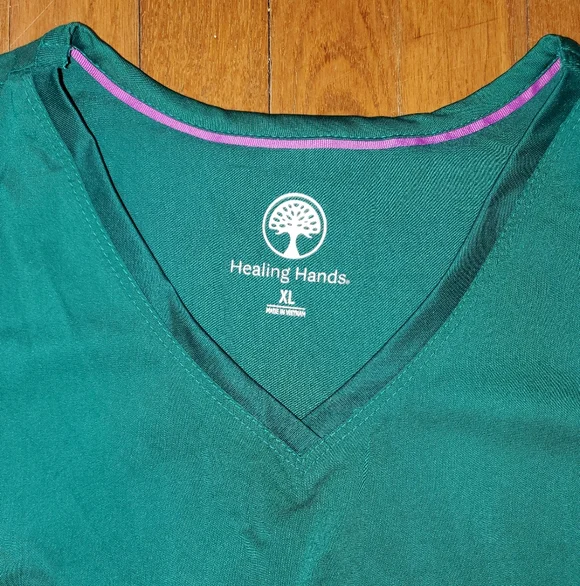 Healing Hands Short Sleeve Scrub Top - Picture 4 of 11